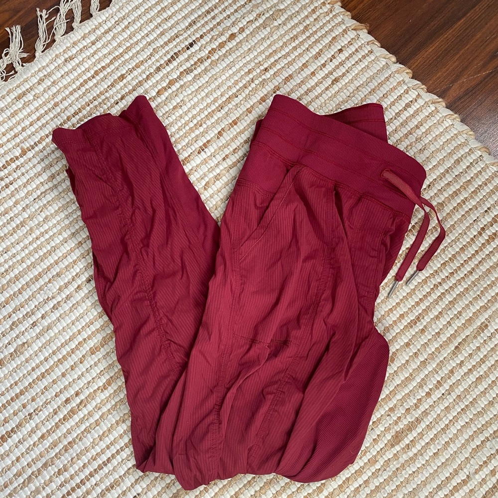Lulu straight pants
